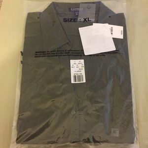 Express Women’s Essential Stretch Shirt